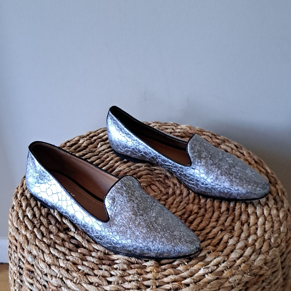Trask Womens Farrah Distressed Silver Snakeskin Print Leather Smoking‎ Loafers 9